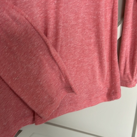 Women’s pink long sleeved shirt / top. Small / Medium. - Picture 12 of 12